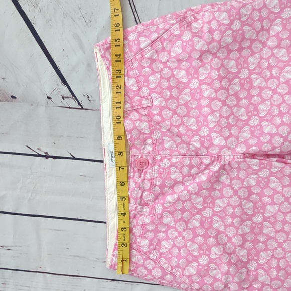 Crown & Ivy seashell pants, cropped capri, pink and white, size 6 - Picture 3 of 9